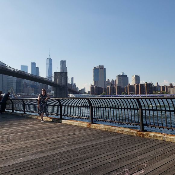 Meet your Posher, Laura - Picture 1 of 1